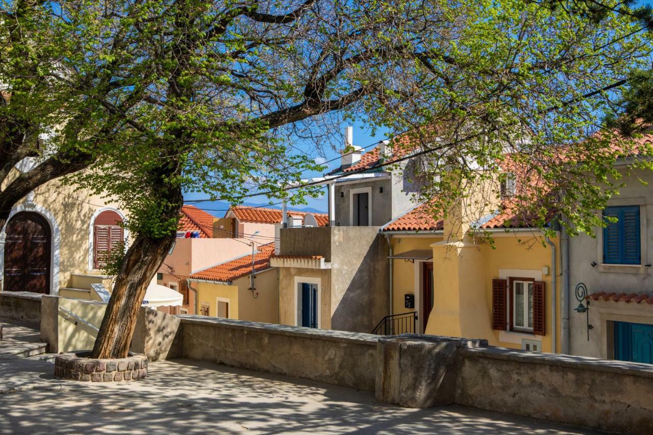 Little House In Baska Daire Dış mekan fotoğraf